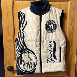 New York Yankees White and Blue Vest